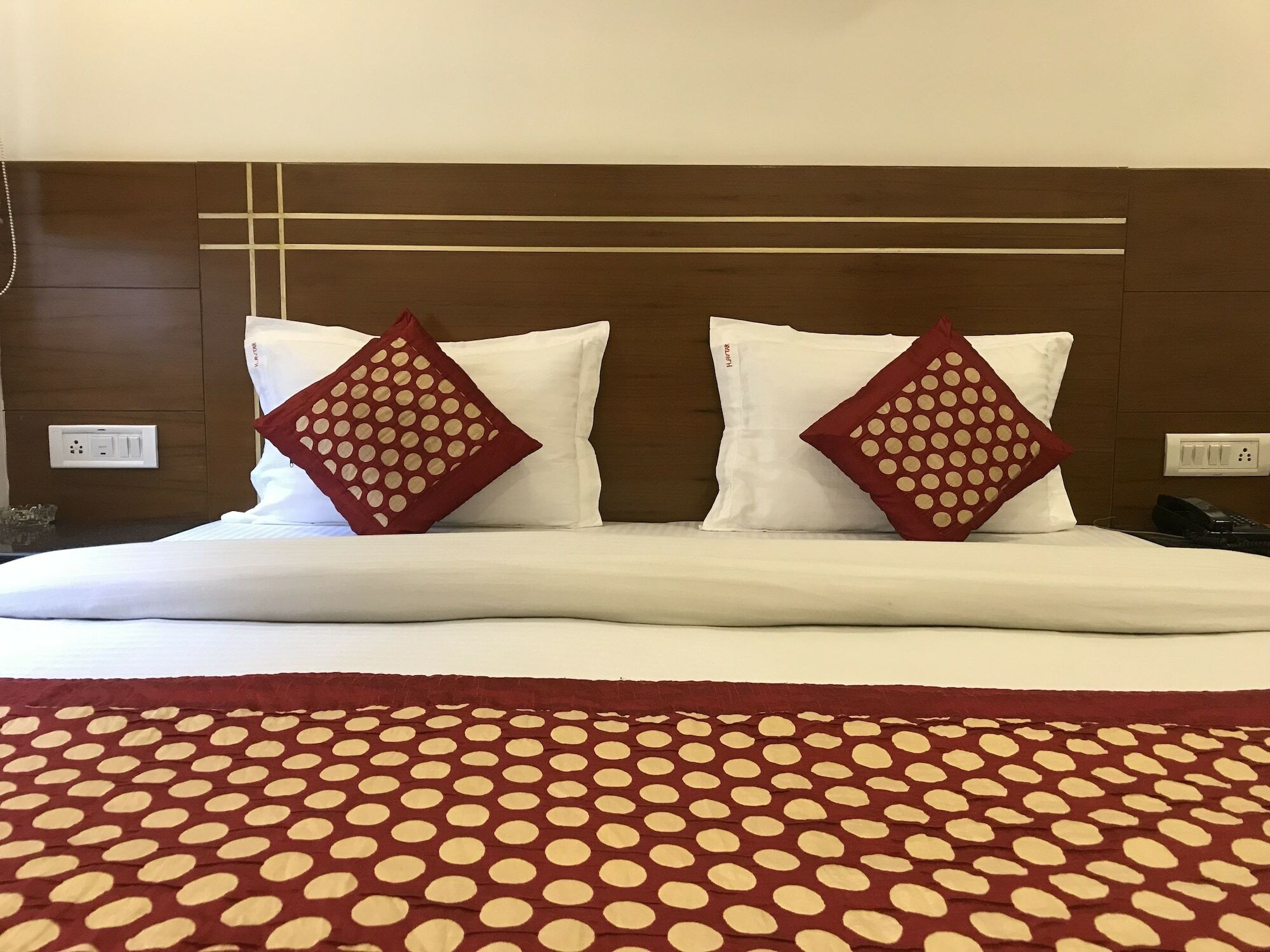 Hotel Avtar @New Delhi Railway Station מראה חיצוני תמונה